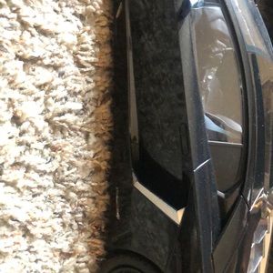 Meet your Posher, Cornelius